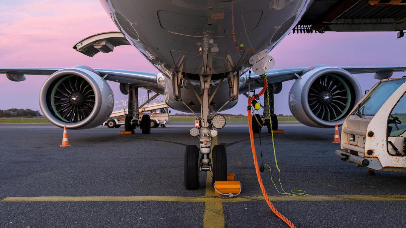 Impact of the Russian jet fuel ban on global markets
